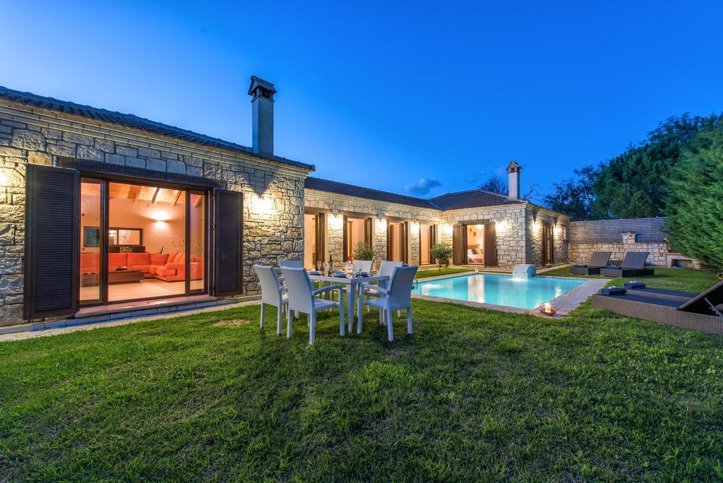 Astarte Villas - Kyveli Luxurious Private Villa Gaitani 客房 照片