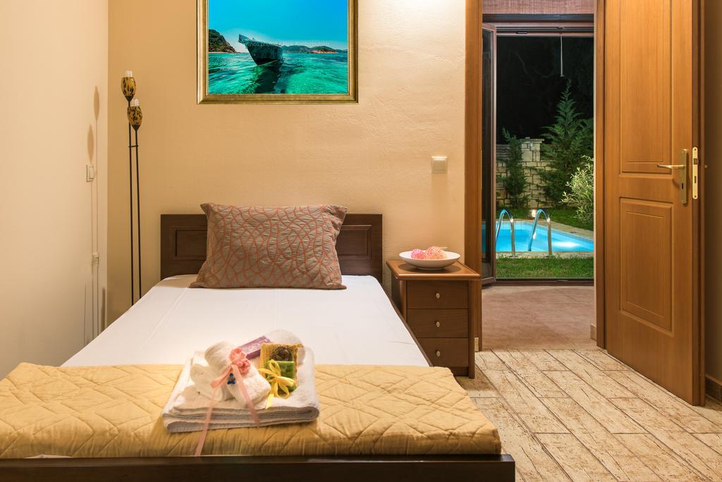 Astarte Villas - Kyveli Luxurious Private Villa Gaitani 客房 照片